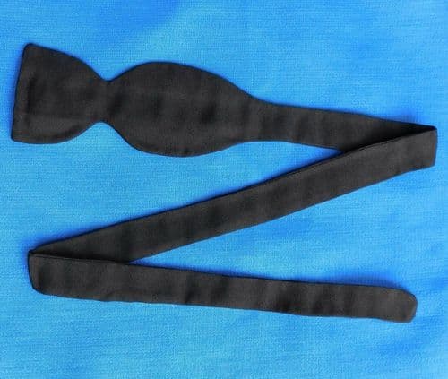 Single ended bow tie Vintage 1950s black silk pique UNUSED 29,30, 31 inches .